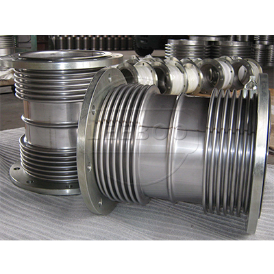 波紋<a href=http://m.pnbfbz.com target=_blank class=infotextkey>補償器</a>水平安裝和垂直安裝的正確安裝方法