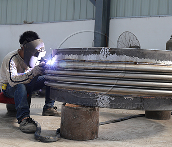 非金屬柔性<a href=http://m.pnbfbz.com target=_blank class=infotextkey>補償器</a>的連接方式