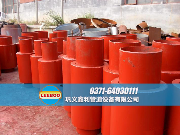 套筒<a href=http://m.pnbfbz.com target=_blank class=infotextkey>補(bǔ)償器</a>發(fā)貨圖