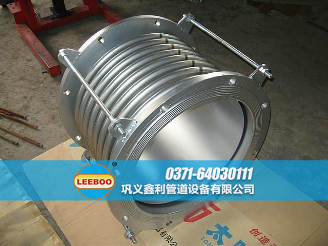 大口徑<a href=http://m.pnbfbz.com target=_blank class=infotextkey>補償器</a>的導(dǎo)流筒結(jié)構(gòu)