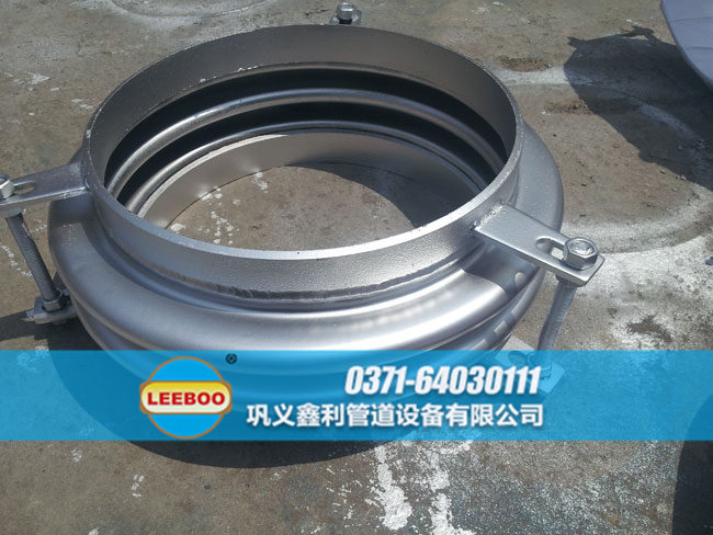 波紋<a href=http://m.pnbfbz.com target=_blank class=infotextkey>補(bǔ)償器</a>實(shí)圖